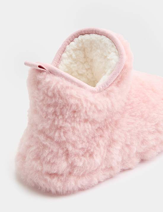 Kids' Borg Slipper Boots (4 Small-7 Large)
