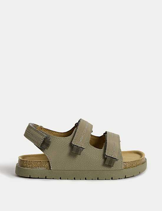 Sandals & flip flops