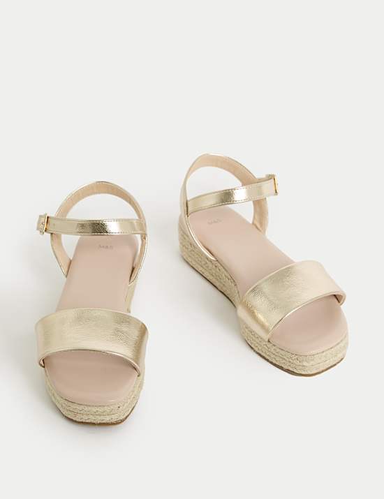 Sandalias infantiles de cu&ntilde;a metalizadas (1 grande-6 grande)