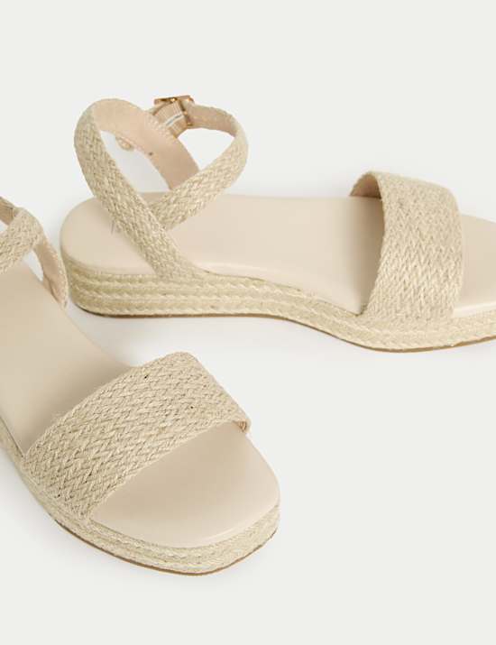 Kids' Wedge Sandals (1 Large - 6 Large)