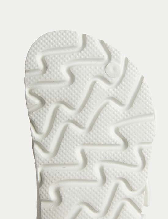 Kids' Plain Buckle Footbed Sandals (4 Small - 2 Large)