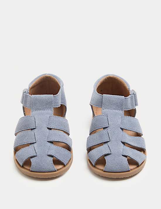 Dětsk&eacute; semi&scaron;ov&eacute; ryb&aacute;řsk&eacute; sand&aacute;ly (4 mal&eacute; &ndash; 2 velk&eacute;)