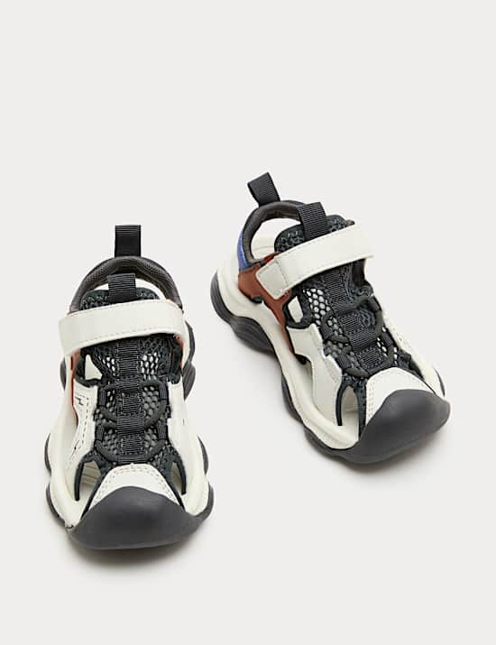 Kids Sporty Colour Block Trekkers (4 Small - 2 Large)