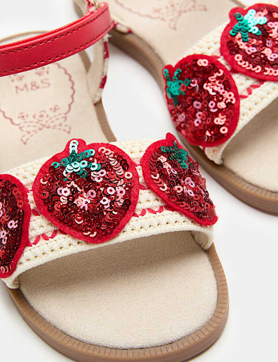 Kids' Strawberry Sequin Crochet Sandals (4 Small-2 Large)