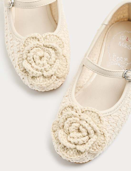 Ballerines enfant orn&eacute;es de fleurs (du 20,5 au 34,5)