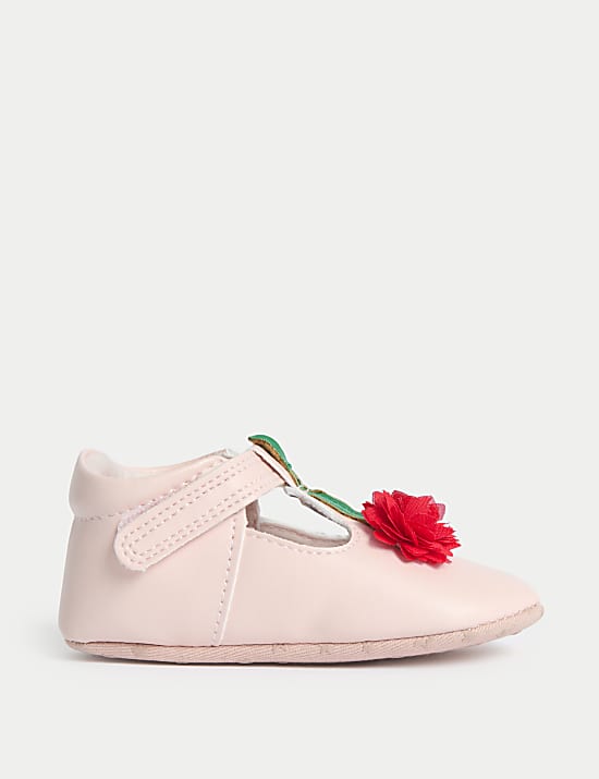 Chaussures bébés à bride en T, bande auto-agrippante et motif cerise en 3D (jusqu’au 18 mois)