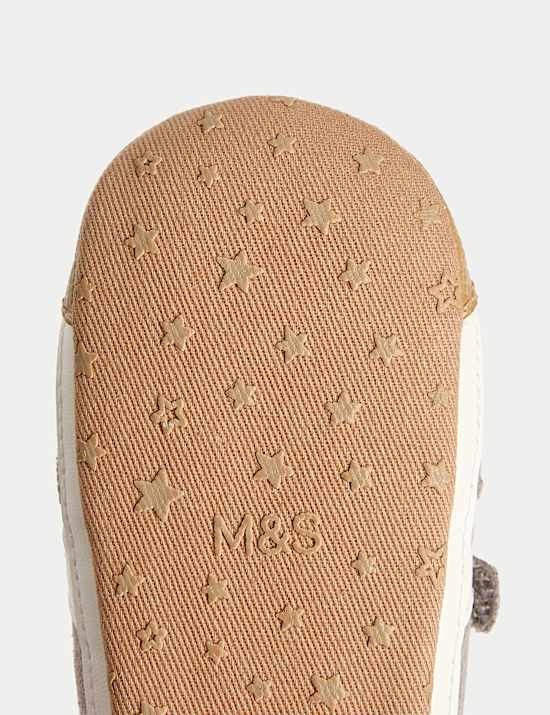 Baby Riptape Pram Shoes (0-18 Months)