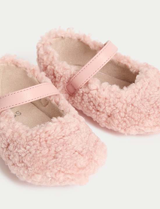 Ballerines bébés imitation fourrure (jusqu’au 18 mois)