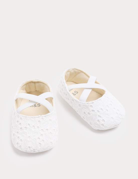 Balletschoentjes voor baby&rsquo;s met broderie (0-18 maanden)