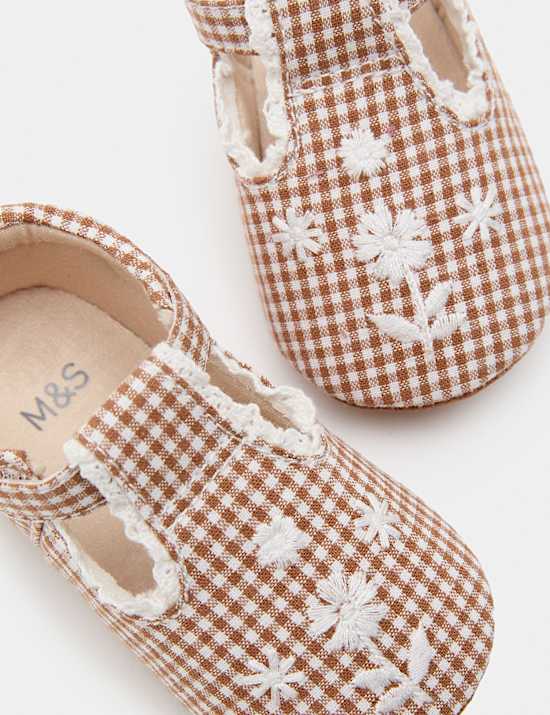 Baby Embroidered Pram Ballet Pumps (0-18 Mths)