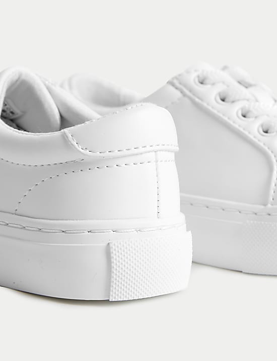 Kids' Trainers (4 Small - 7 Large)