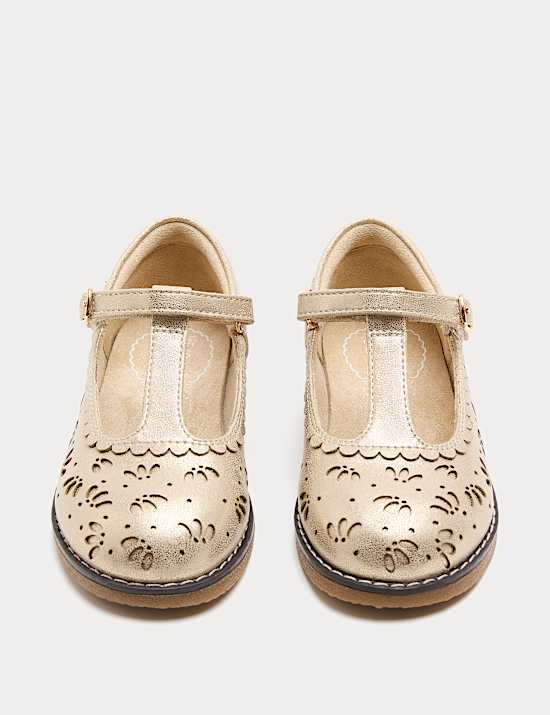 Kid's Heritage Bow T-Bar Shoes (4 Small - 2 Large)