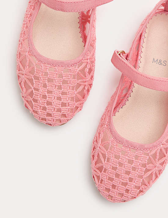 Stitched Mesh Ballet Pumps (4 Small-2 Large)