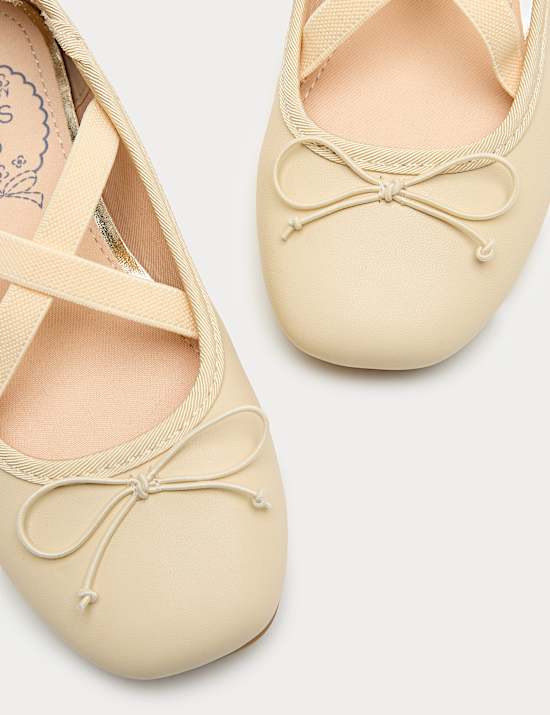 Kids' Square Toe Ballet Shoes (4 Small - 6 Large)