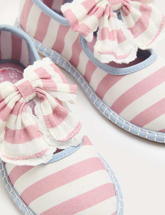 Kids' Heritage Stripe Ballet Shoes (4 Small-2 Large)