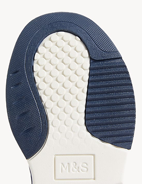 Kids' Freshfeet&trade; Ombr&eacute; Trainers (13 Small - 7 Large)