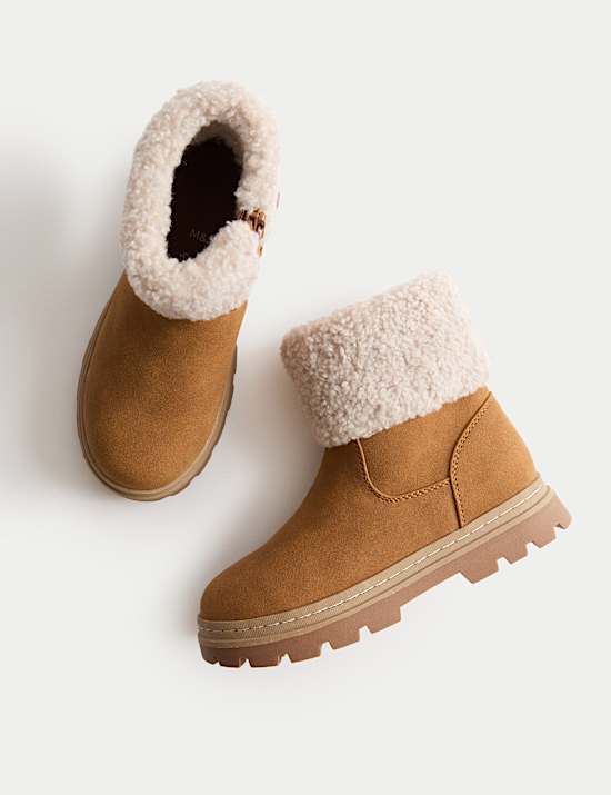 Bottines enfants imitation peau de mouton (du 20,5 au 34,5)