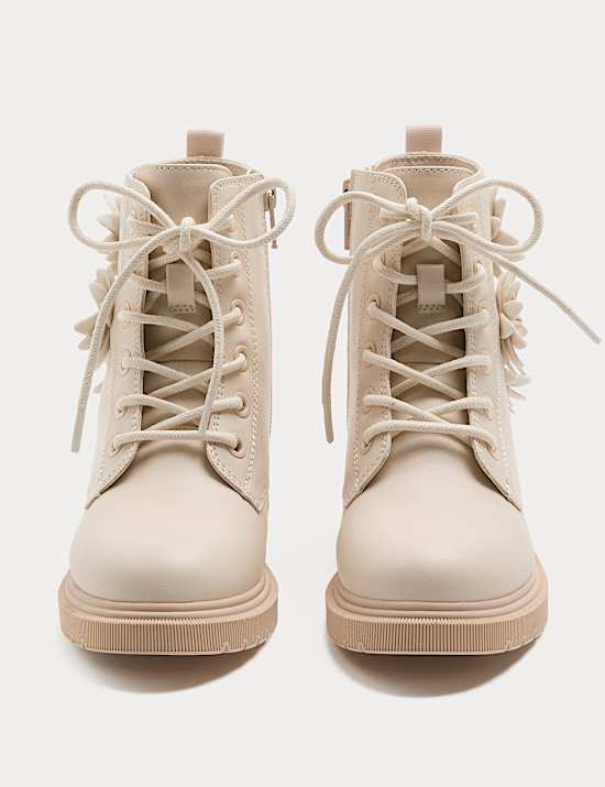 Dětsk&aacute; květovan&aacute; obuv ke kotn&iacute;kům (4 mal&eacute; &ndash; 2 velk&eacute;)