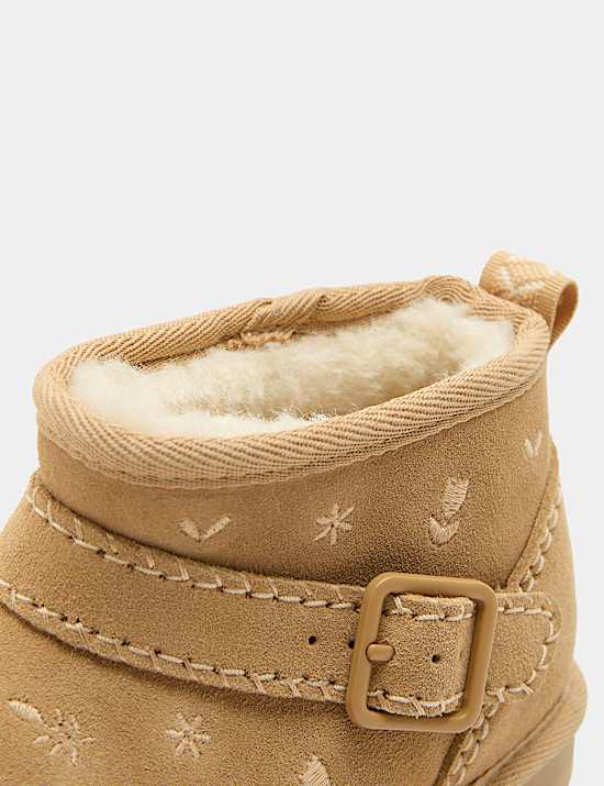 Embroidered Faux Fur Lined Suede Boots (4 Small - 2 Large)