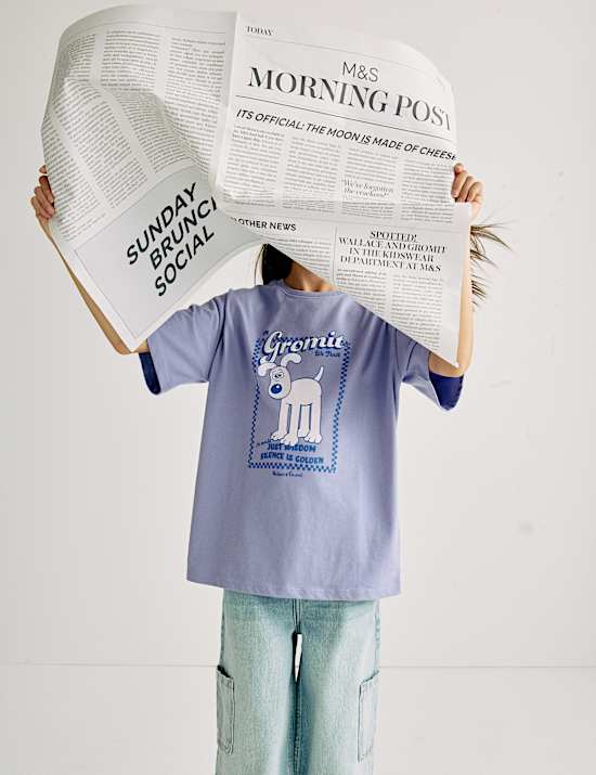 Pure Cotton Wallace & Gromit™ T-Shirt (6-16 Yrs)