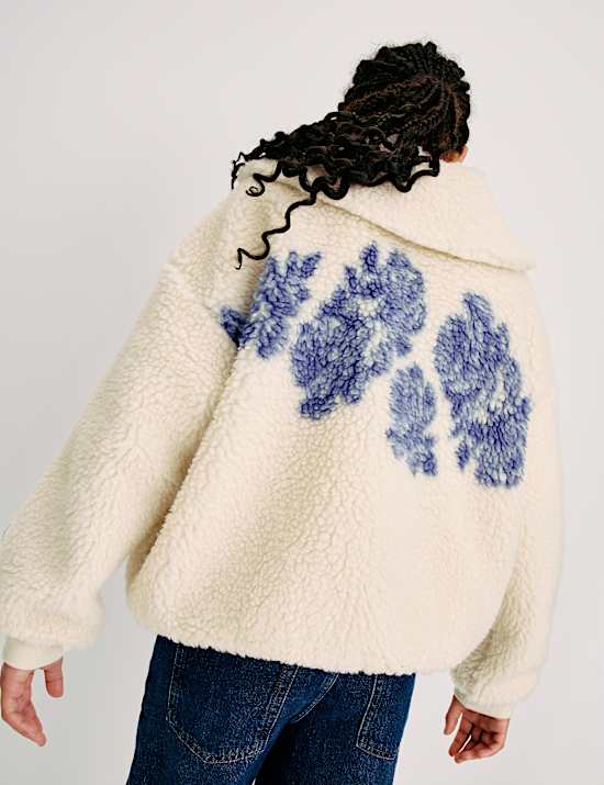 Chaqueta de borreguito con estampado floral (6-16 a&ntilde;os)