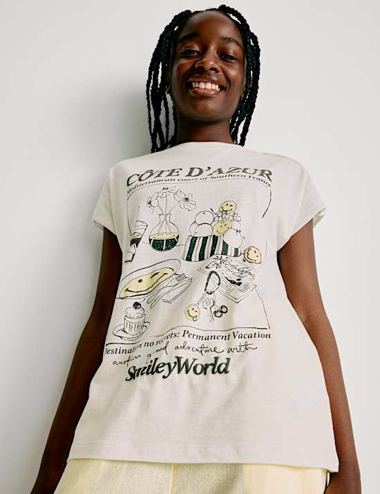 Cotton Rich SmileyWorld&reg; T-Shirt (6-16 Yrs)
