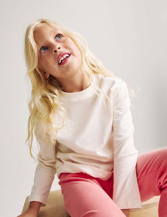 Lot de 5 tops 100 % coton (du 2 au 8 ans)