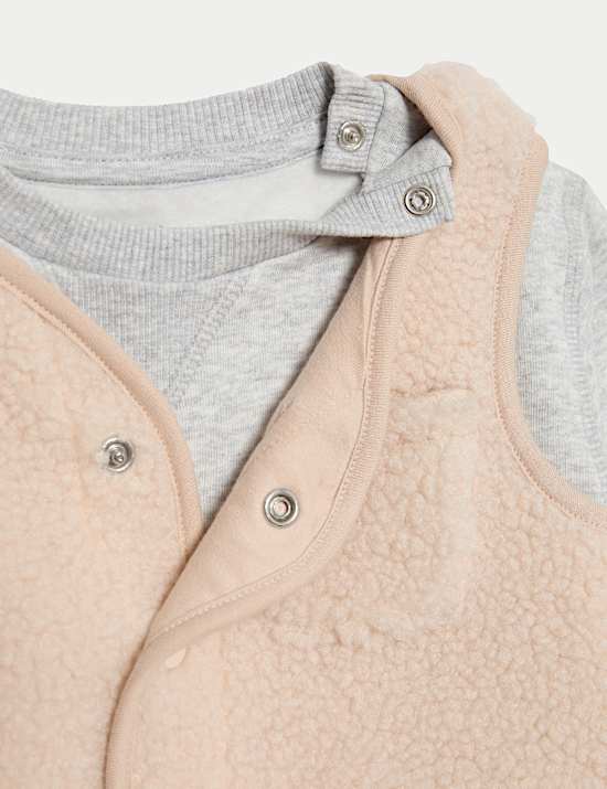 3-tlg. Outfit mit gestreifter Jogginghose und Gilet aus Borg (0 M. – 3 J.)