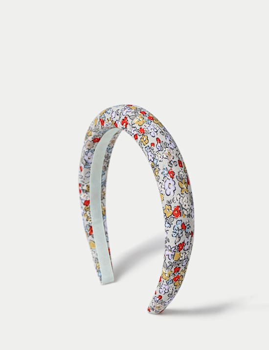 Diadema acolchada de florecillas