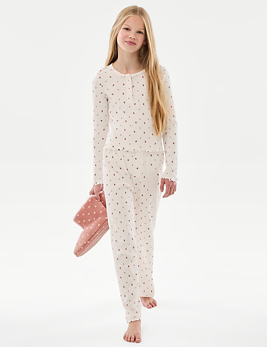 M & s girlswear shop