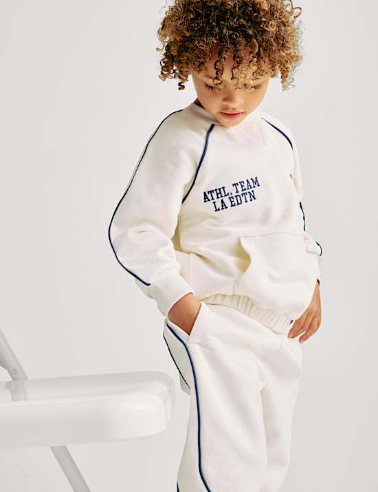 &Sigma;ύ&nu;&omicron;&lambda;&omicron; &mu;&epsilon; &tau;&omicron;&pi; &mu;&epsilon; & &pi;&alpha;&nu;&tau;&epsilon;&lambda;ό&nu;&iota; &kappa;&alpha;&iota; &upsilon;&psi;&eta;&lambda;ή &pi;&epsilon;&rho;&iota;&epsilon;&kappa;&tau;&iota;&kappa;ό&tau;&eta;&tau;&alpha; &sigma;&epsilon; &beta;&alpha;&mu;&beta;ά&kappa;&iota; (2-8 &epsilon;&tau;ώ&nu;)