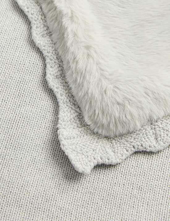 Ch&acirc;le enfant 100 % coton avec doublure en fausse fourrure