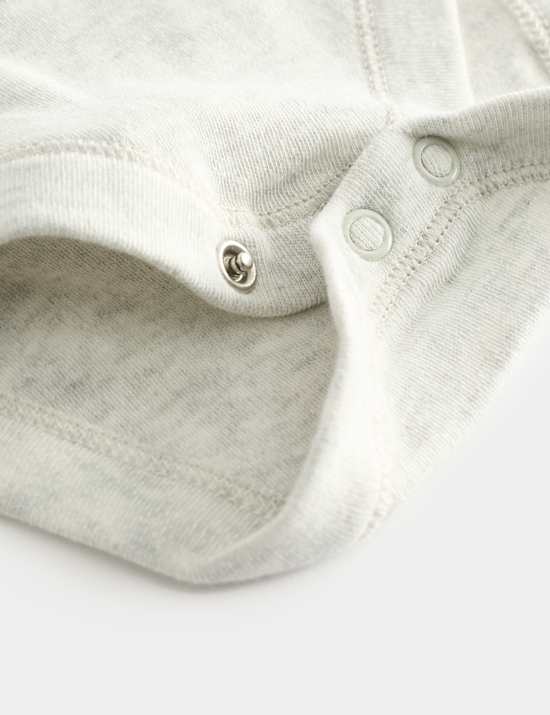 7er-Pack Bodys aus reiner Baumwolle (2,3 kg &ndash; 3 Jahre)