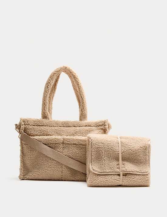 Ensemble sac &agrave; langer imitation peau de mouton