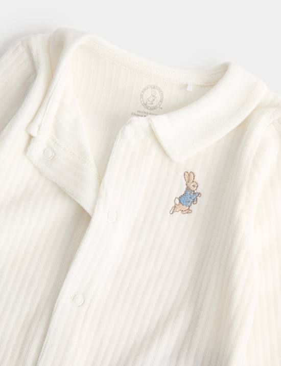 2 Piece Peter Rabbit&trade; Sleepsuit & Hat (7lbs - 1 Yrs)