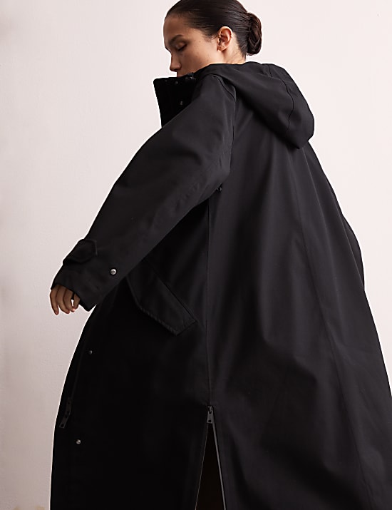 Imperméable en sergé à capuche