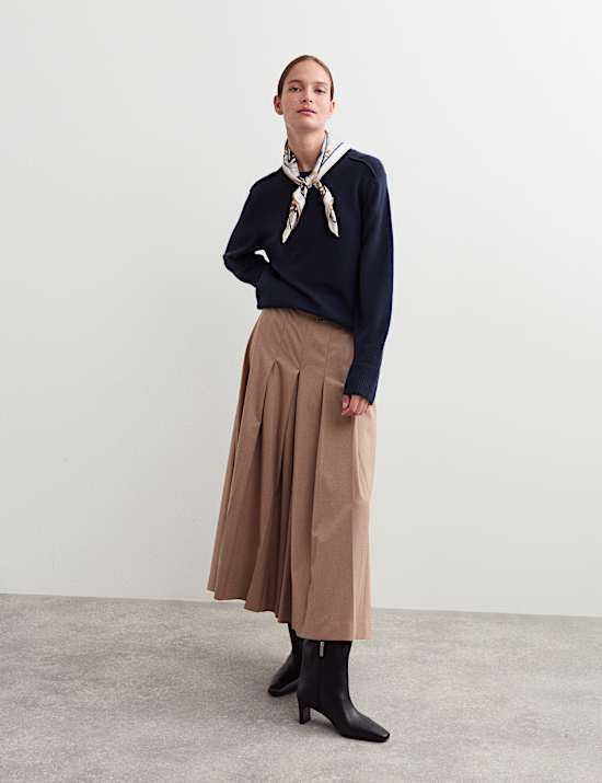 Pull 100 % laine d'agneau &agrave; encolure ronde