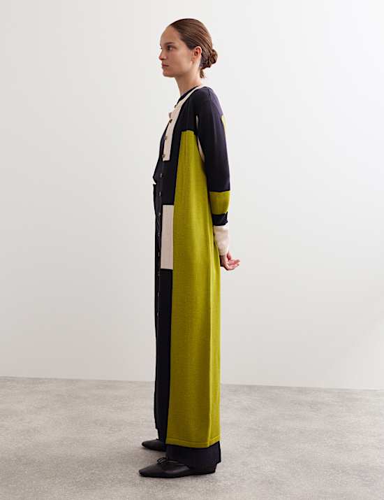 Μακριά ζακέτα με χρωματικές αντιθέσεις από μαλλί Merino