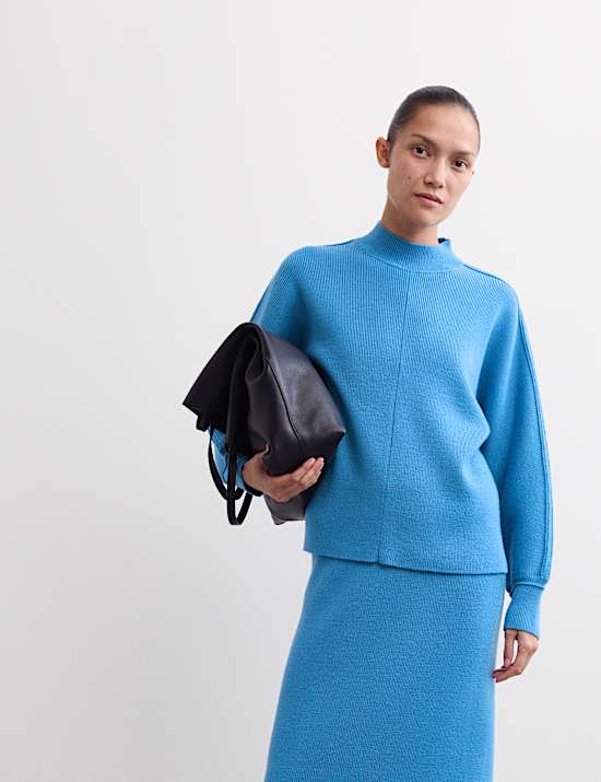 &Pi;&omicron;&upsilon;&lambda;ό&beta;&epsilon;&rho; &sigma;&epsilon; &chi;&alpha;&lambda;&alpha;&rho;ή &gamma;&rho;&alpha;&mu;&mu;ή &alpha;&pi;ό 100% &mu;&alpha;&lambda;&lambda;ί Merino