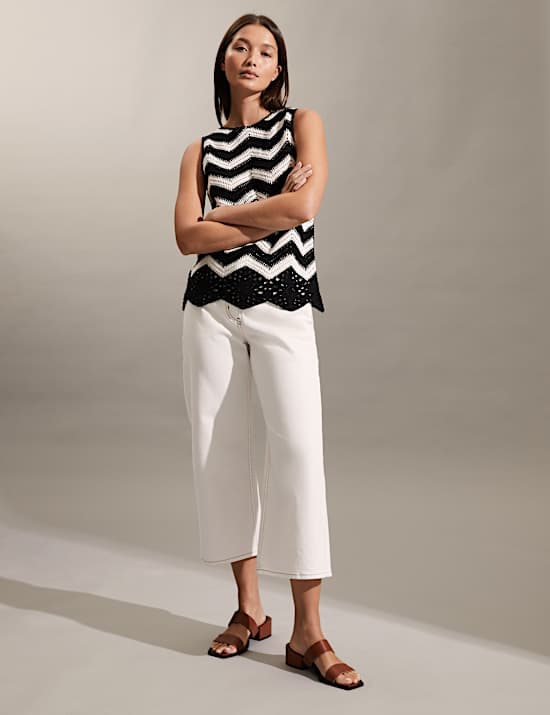 Katoenrijk, gestreept, gebreid hemdje met ronde hals