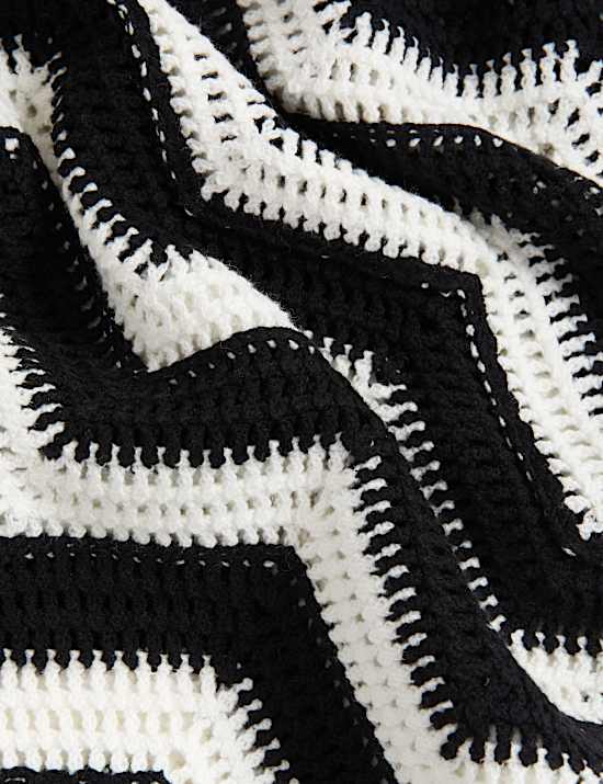 Katoenrijk, gestreept, gebreid hemdje met ronde hals