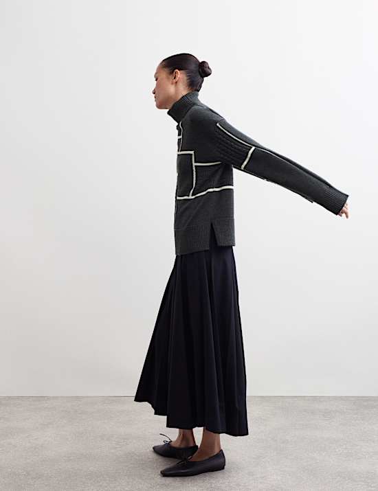 Merino Wool Block Funnel Neck Relaxed Jumper