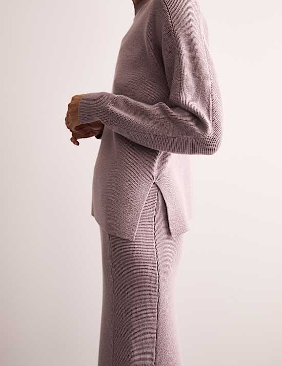 Pure Merino Wool Ribbed Funnel Neck Jumper