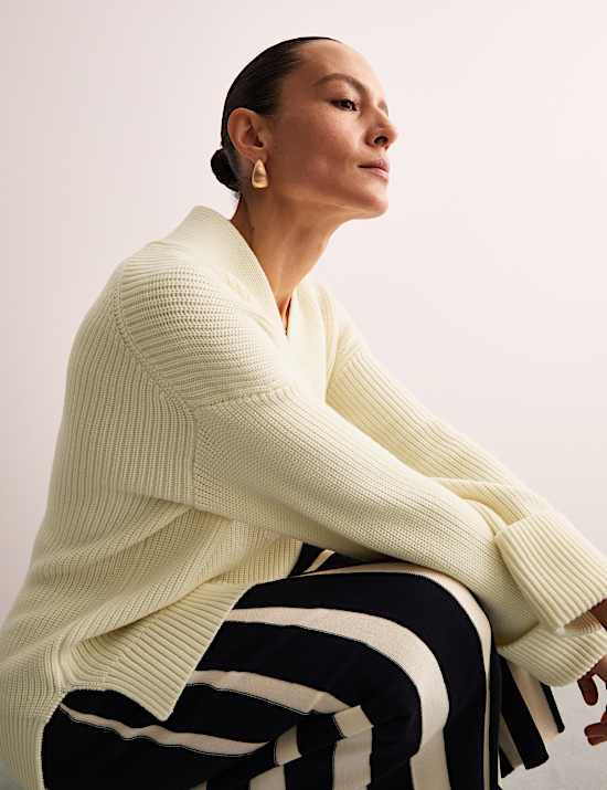 Jersey informal 100% lana de merino de escote en pico