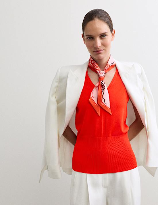 D&eacute;bardeur en maille textur&eacute;e &agrave; col en V