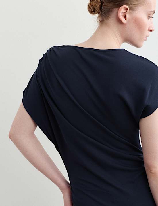 Robe midi coupe droite en jersey &agrave; motif ruch&eacute;
