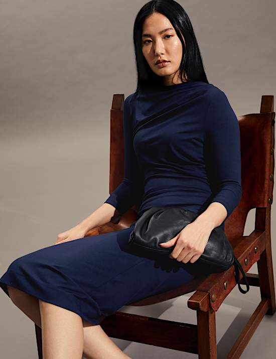 Jersey Round Neck Ruched Midi Dress