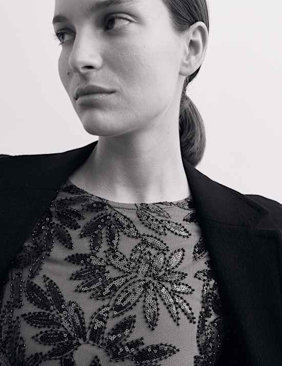 Sequin Round Neck Knee Length Shift Dress