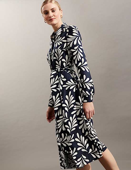 Robe midi style chemise 100&nbsp;% soie &agrave; motif fleuri