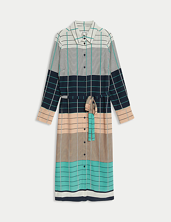 Vestido camisero a media pierna de cuadros con cintur&oacute;n